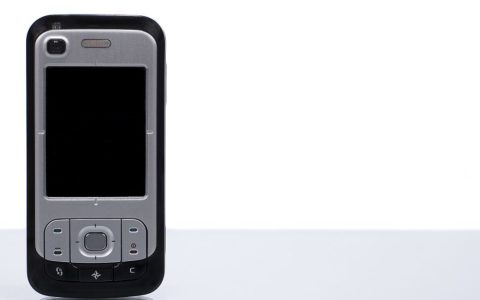 摩托罗拉 Moto razr 2022 – 折叠屏旗舰智能手机_资料手册