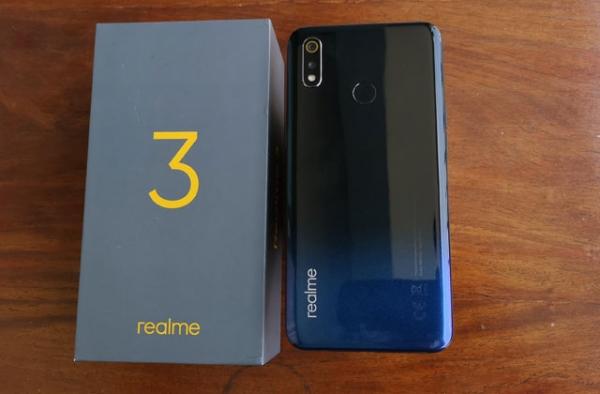 realme 3 - 长续航入门智能手机_百科资料-2