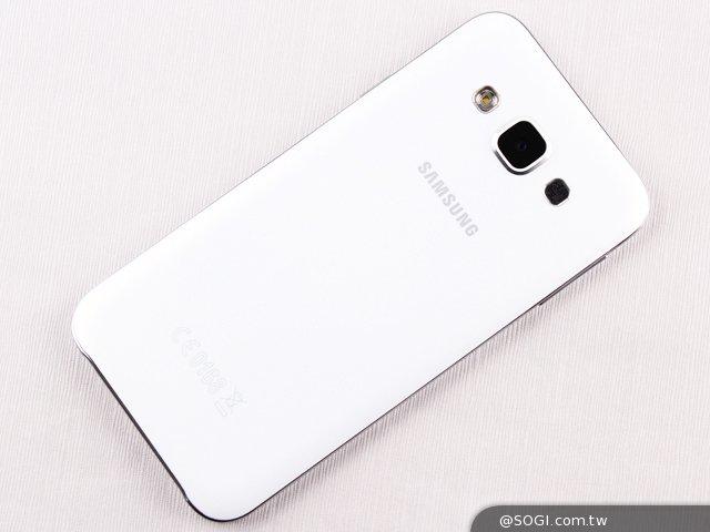 Galaxy E5 - 长续航智能手机_资料手册-5