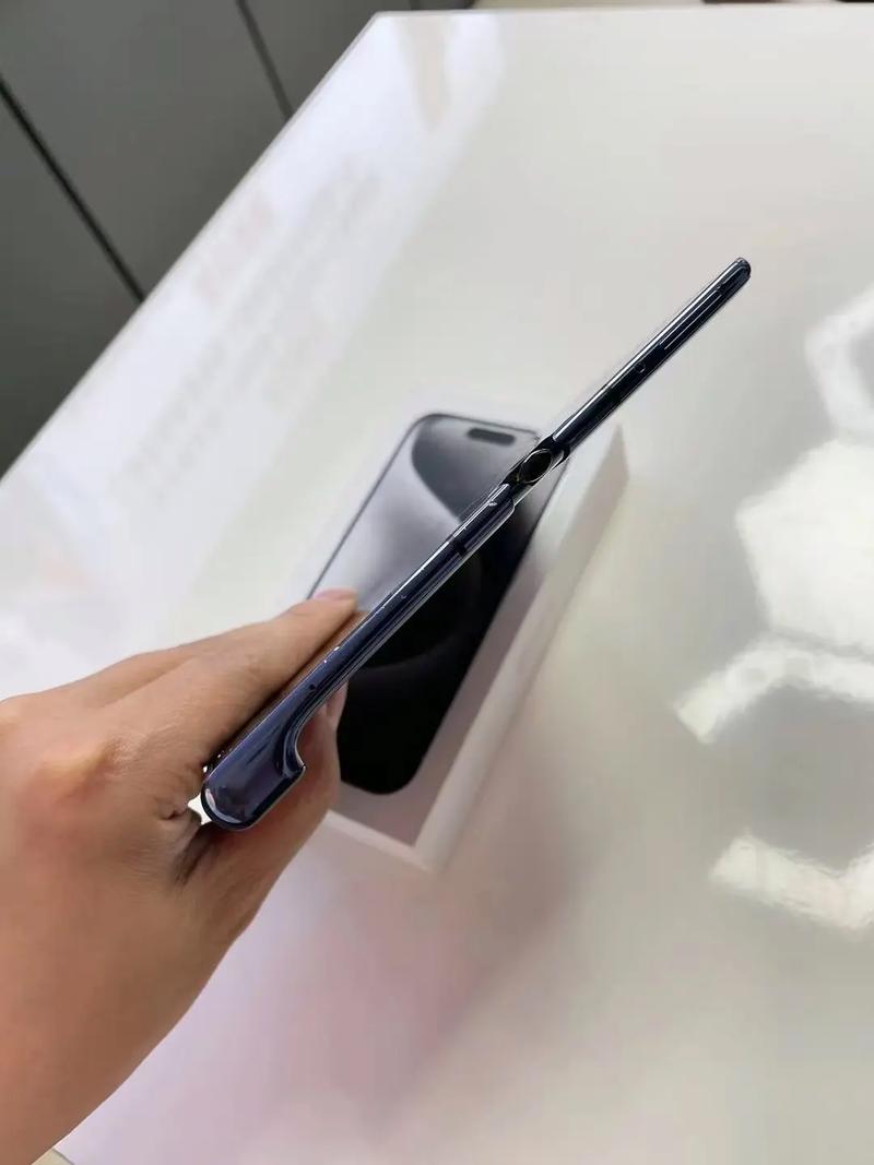 华为 Mate Xs - 折叠屏旗舰手机_资料库-4
