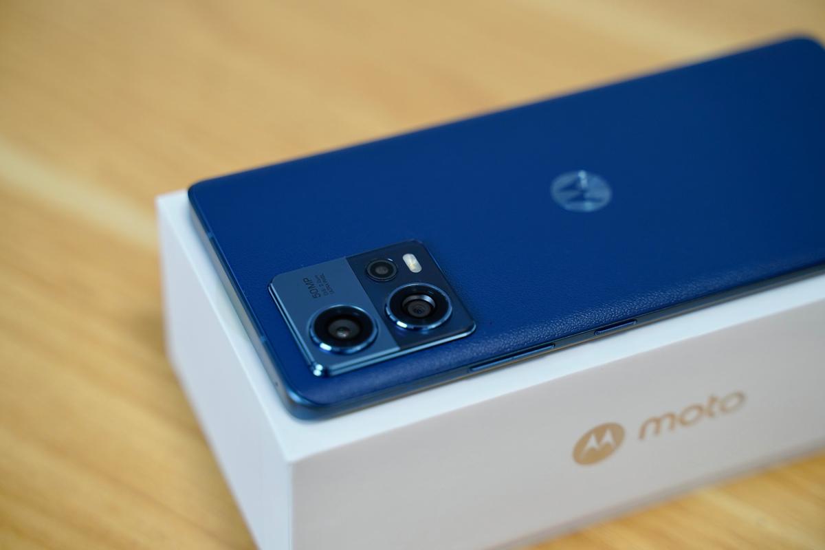 摩托罗拉 Moto S30 Pro - 骁龙旗舰智能手机_资料手册-2