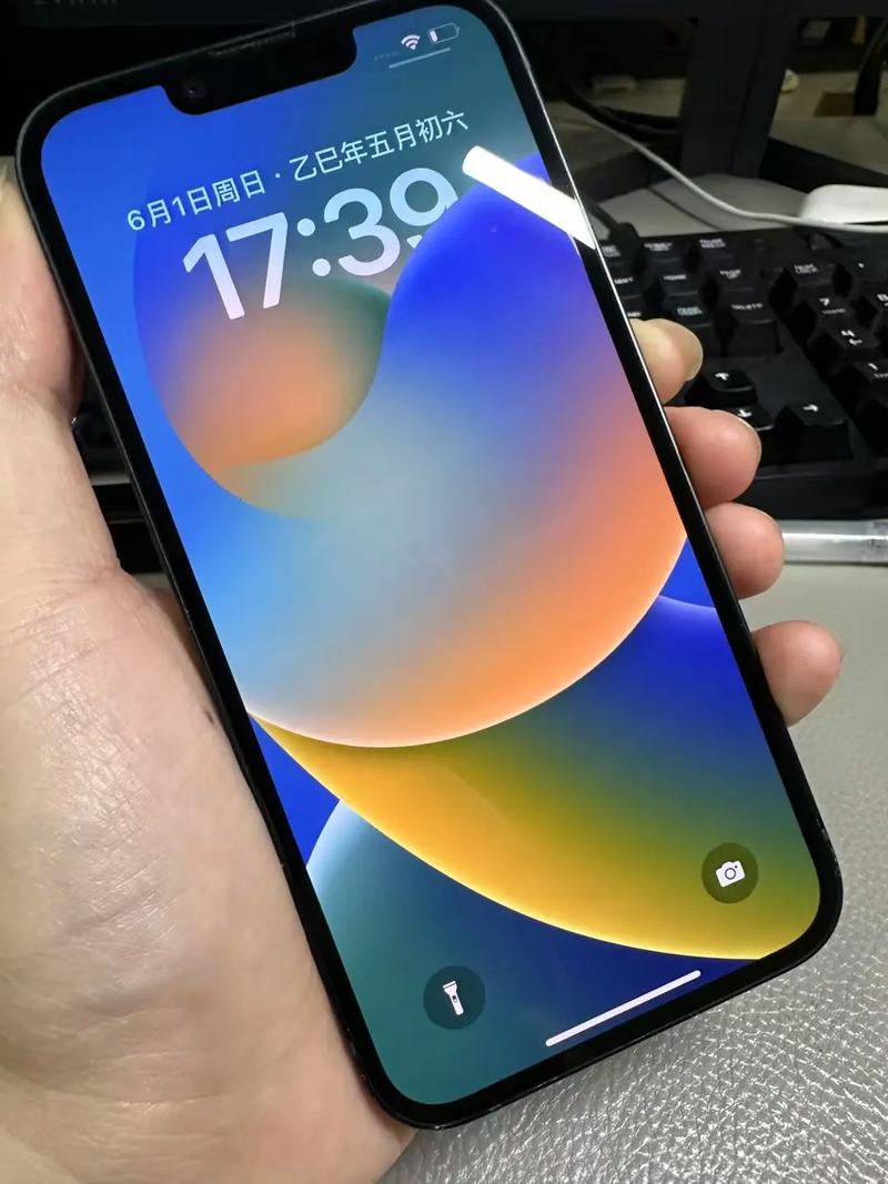 iPhone 14 Plus - 大屏旗舰智能手机_百科资料-4