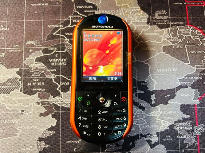 摩托罗拉 Moto E32 - 高清大屏智能手机_百科资料-2