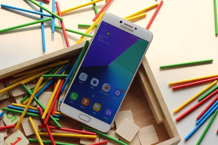 Galaxy C7 Pro - 全金属旗舰智能手机_资料大全-4