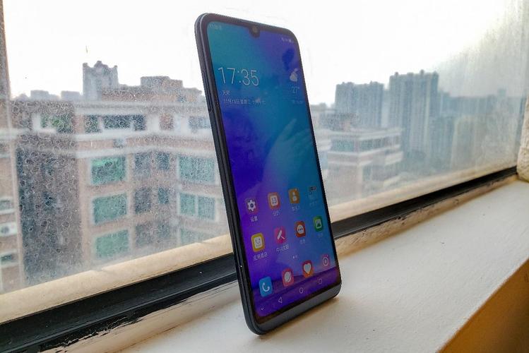 中兴Blade A7S - 高清全面屏手机_百科资料-4