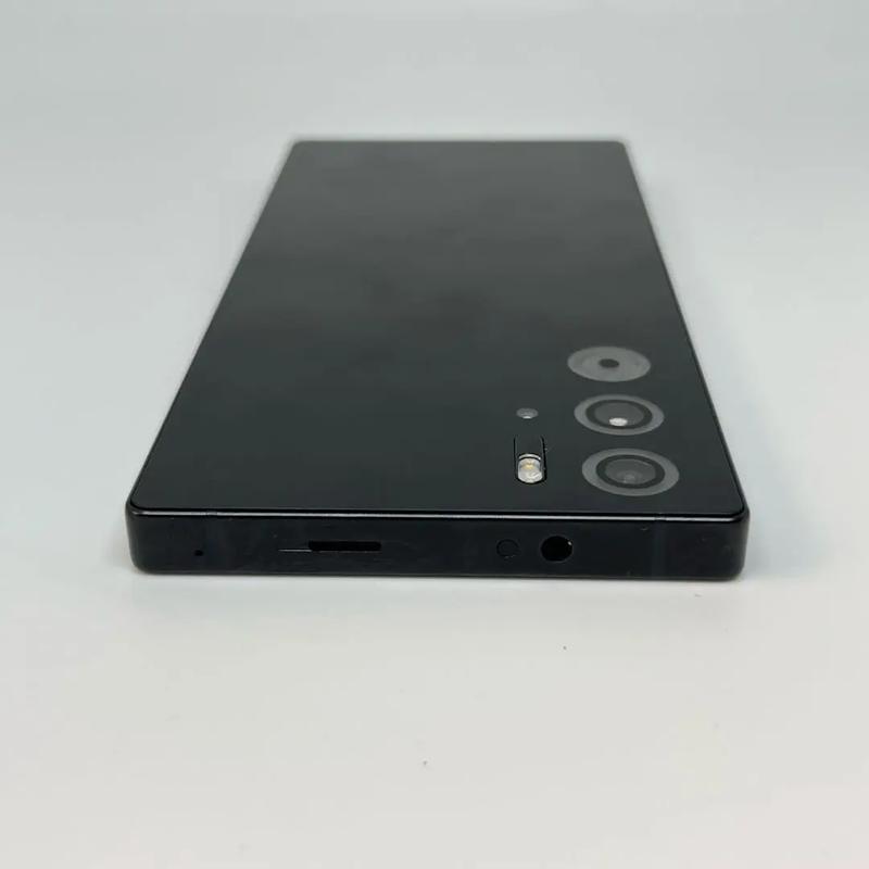 红魔9 Pro+ - 电竞游戏旗舰手机_百科资料-2