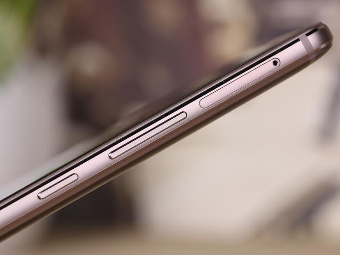 金立 M6s Plus - 商务续航智能手机_资料库-4 金立 M6s Plus - 商务续航智能手机_资料库-4