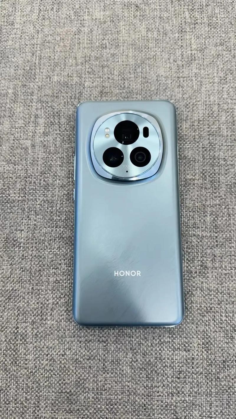 荣耀Magic6 Pro - 鹰眼相机旗舰智能手机_百科资料-2