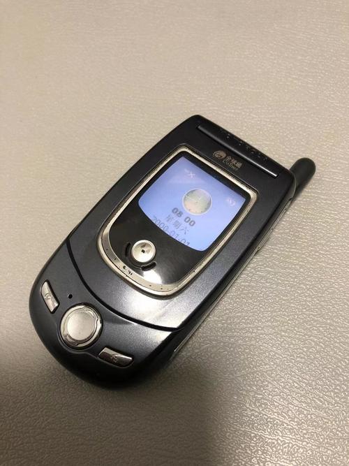 摩托罗拉 A760 - 翻盖触屏智能手机_资料手册-5