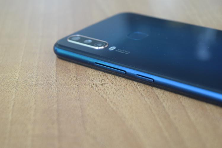 vivo U10 - 高清大屏智能手机_百科资料-5