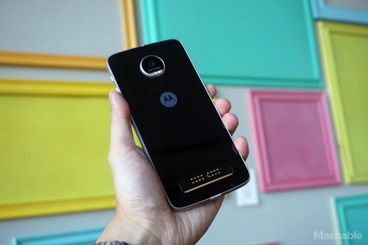 摩托罗拉 Moto Z2 Play - 模块化安卓智能手机_百科资料-2