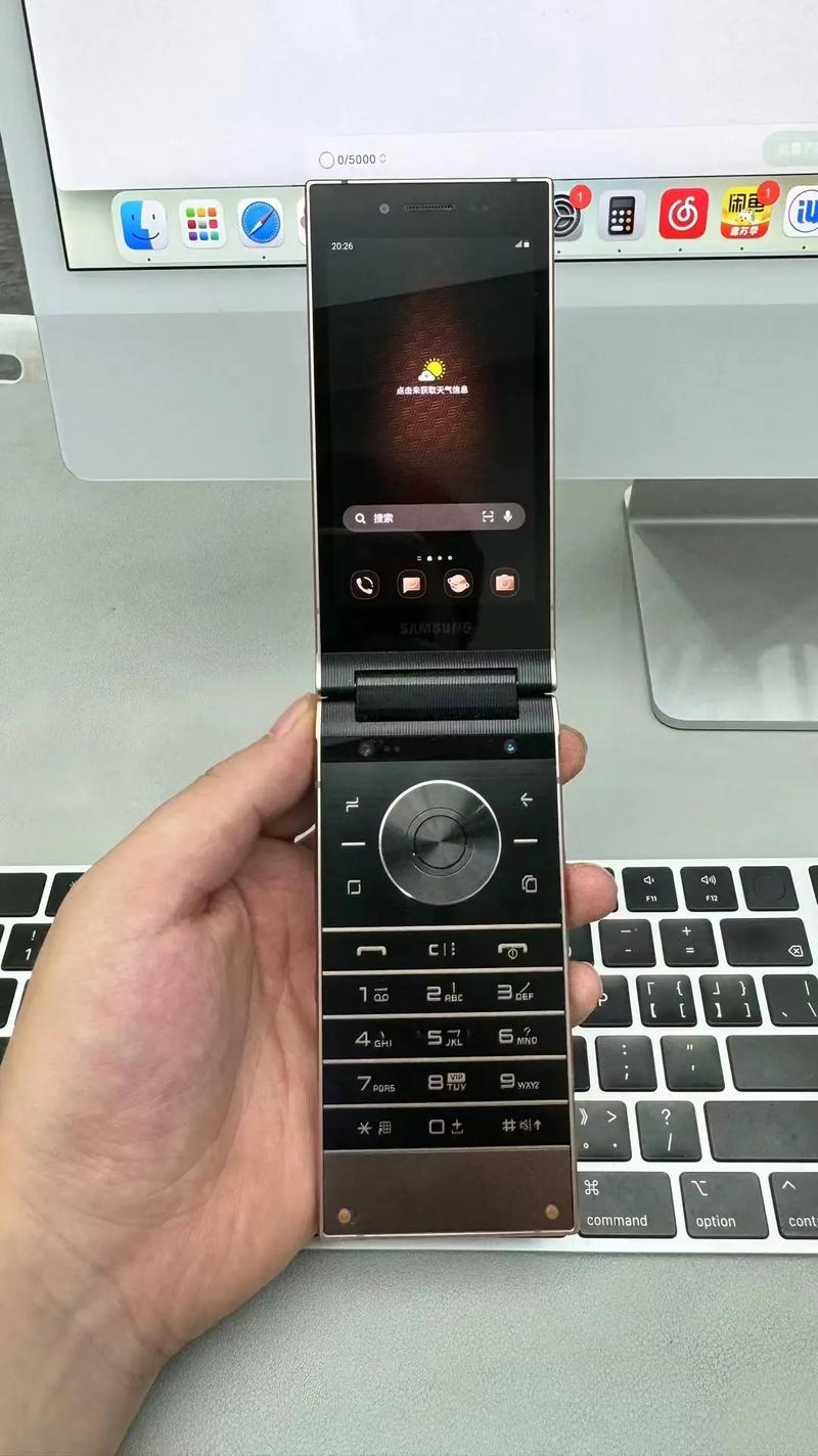 三星 W2019 - 旗舰翻盖智能手机_百科资料-3