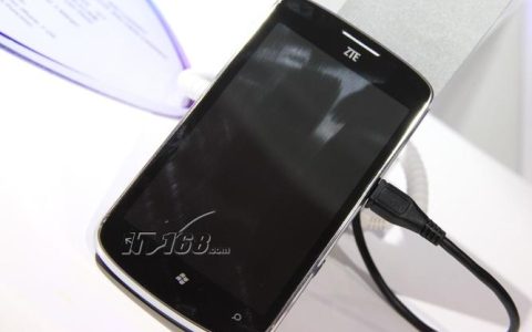中兴V960 – 高清大屏智能手机_百科资料