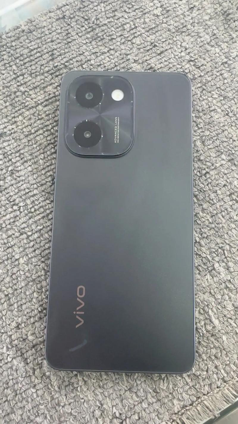 vivo Y100i - 超清护眼智能手机_百科资料-2