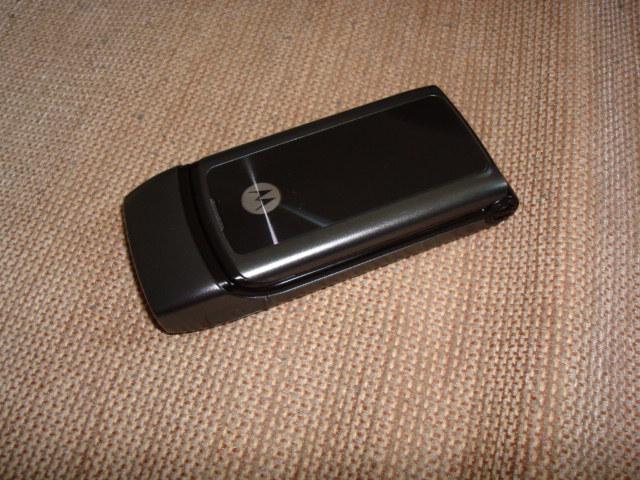 摩托罗拉 W355 - 经典翻盖手机_资料手册-2