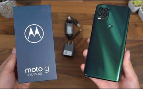 摩托罗拉 Moto G Stylus – 触控笔大屏手机_资料库