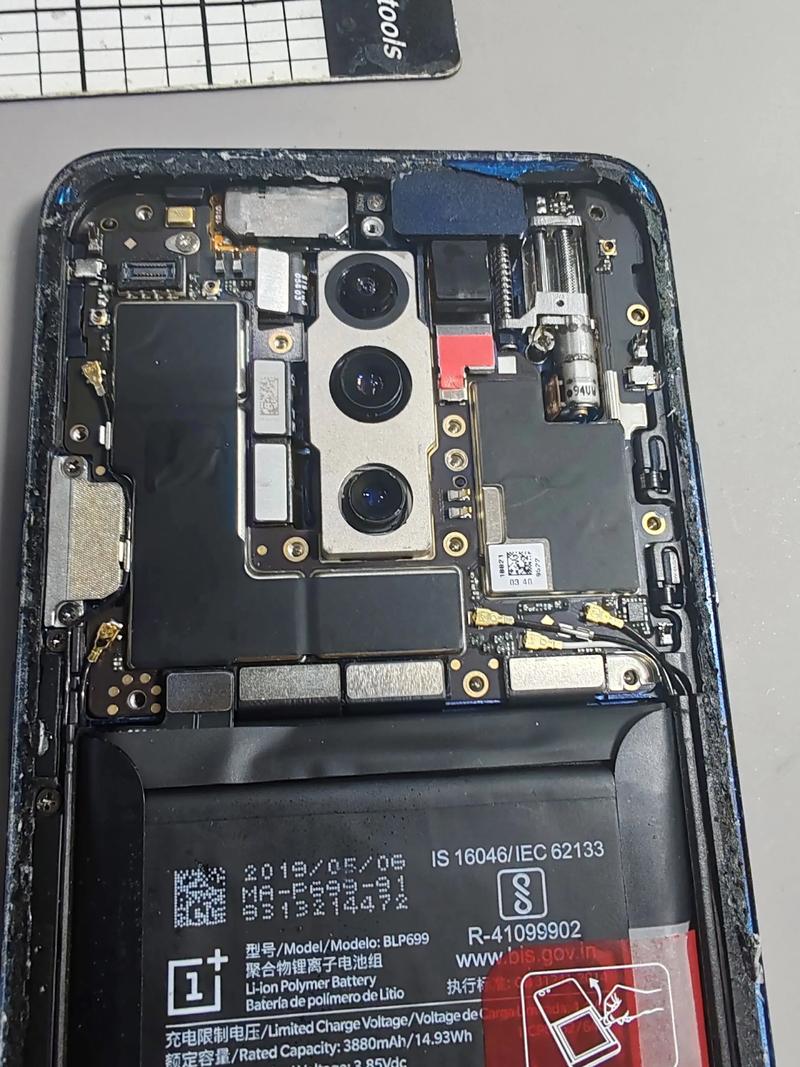 一加7 Pro - 90Hz流体屏旗舰手机_百科资料-5 一加7 Pro - 90Hz流体屏旗舰手机_百科资料-5