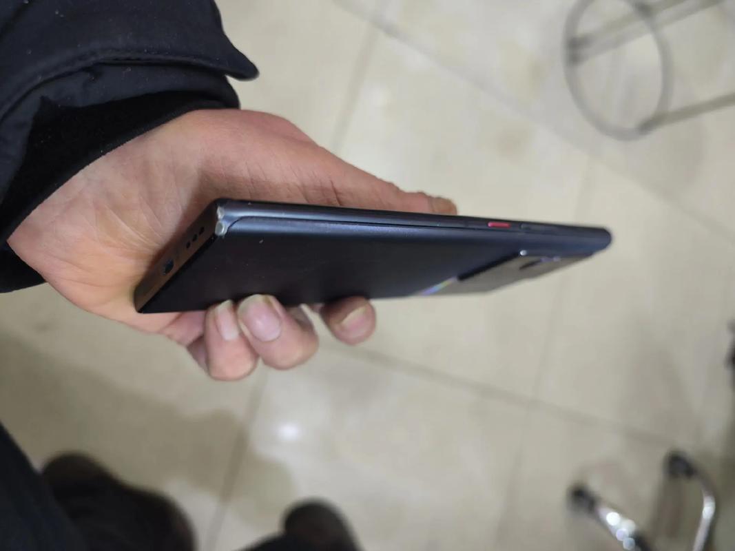 nubia Z40 Pro - 人文影像旗舰手机_资料手册-5 nubia Z40 Pro - 人文影像旗舰手机_资料手册-5