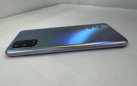 realme X7 – 轻薄5G手机_百科资料