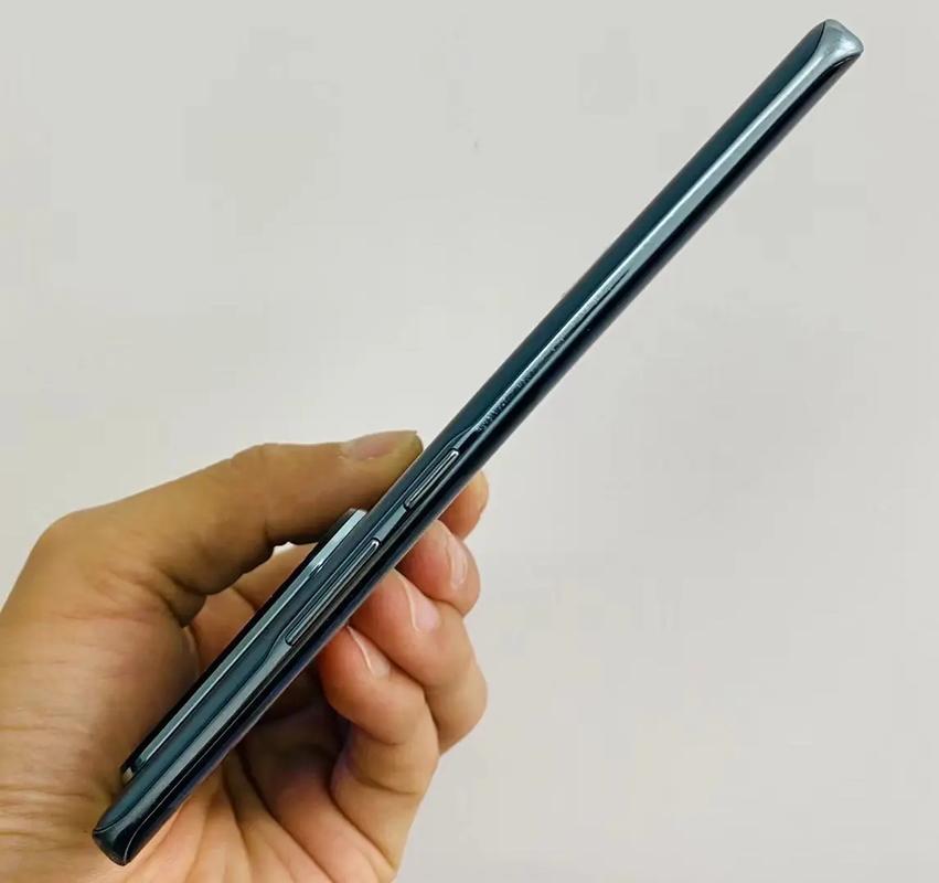 荣耀80 Pro - 旗舰影像手机_百科资料-3