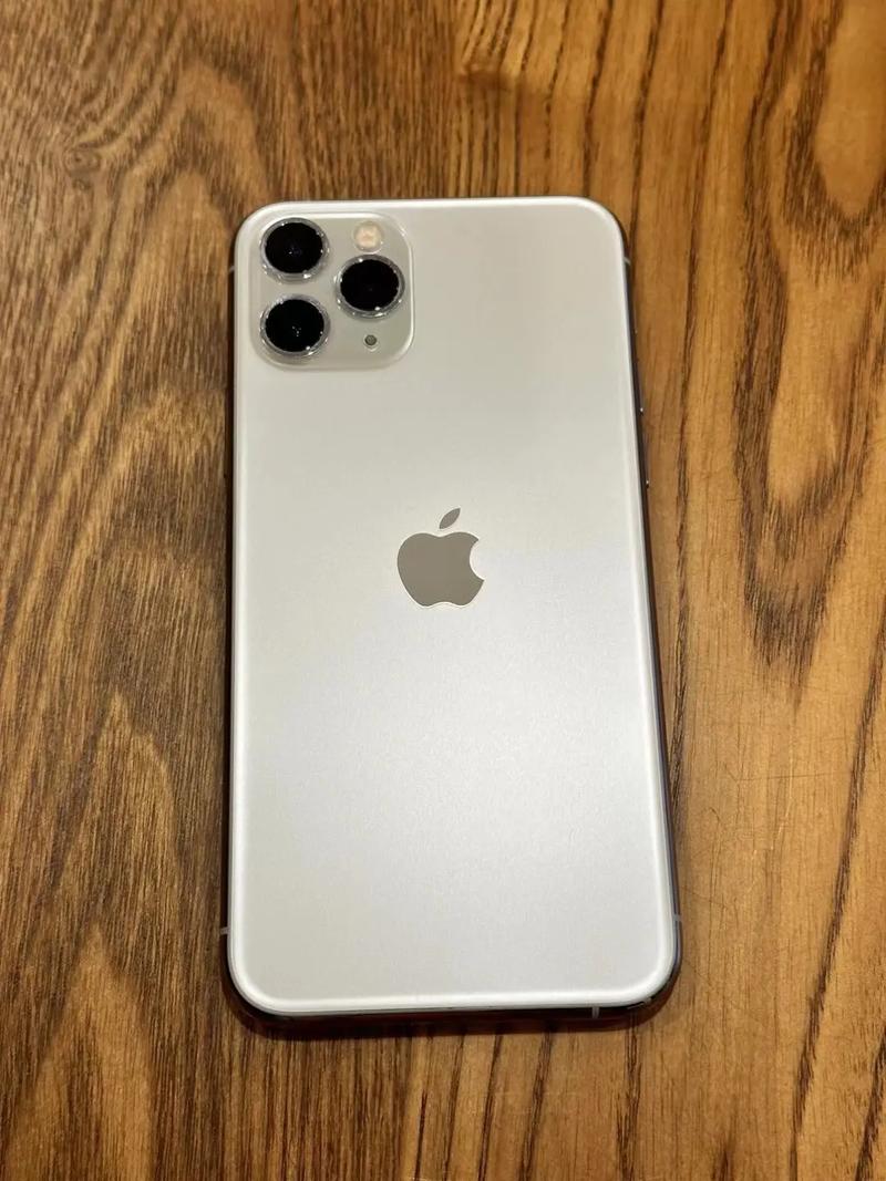 iPhone 11 Pro - 三摄旗舰智能手机_资料库-4