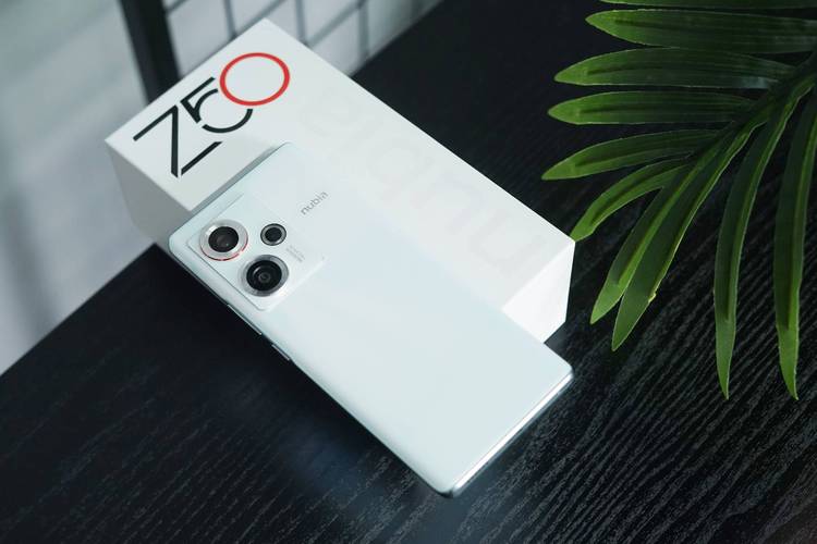 nubia Z50 - 骁龙8Gen2影像旗舰_百科资料-5