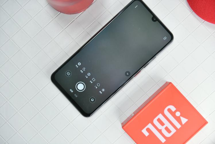 联想Z6 Pro GT - 骁龙855旗舰手机_资料手册-3 联想Z6 Pro GT - 骁龙855旗舰手机_资料手册-3