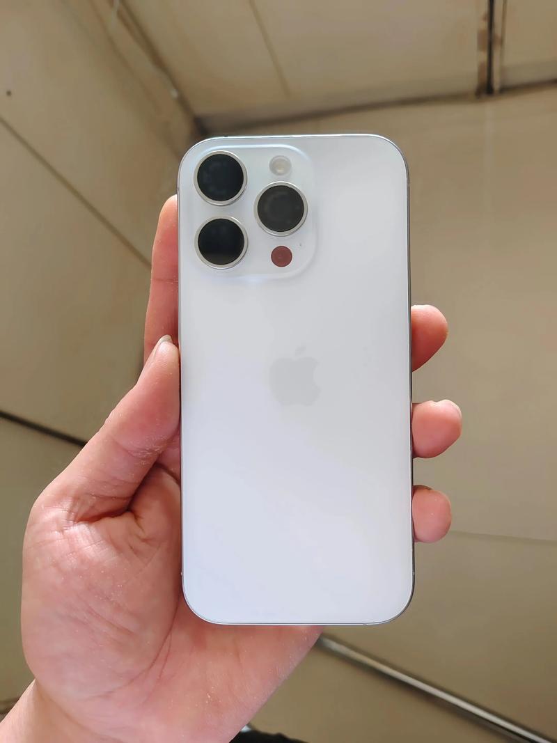 iPhone 16 Pro - 专业影像旗舰智能手机_资料库-2