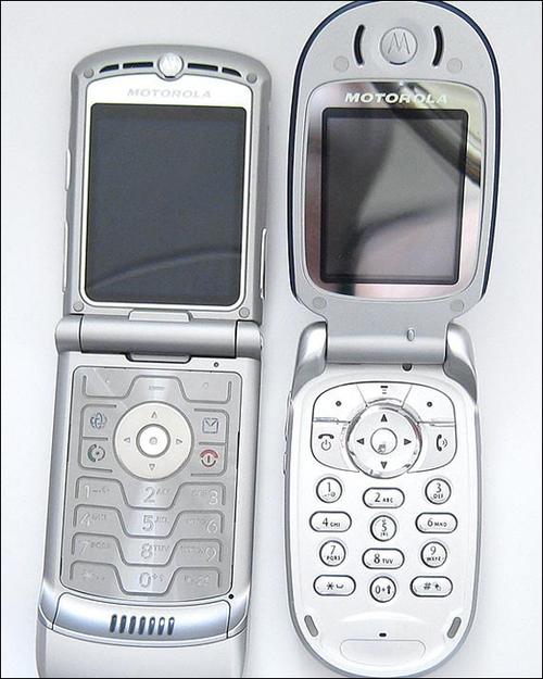 摩托罗拉 V300 - 经典翻盖手机_百科资料-3 摩托罗拉 V300 - 经典翻盖手机_百科资料-3