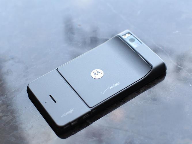 摩托罗拉 DROID X - 经典侧滑全键盘手机_百科资料-3