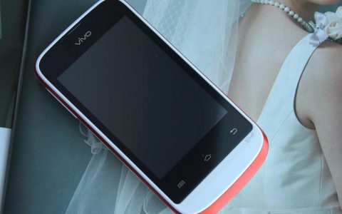 vivo 步步高vivo E1 – 高清影像智能手机_百科资料