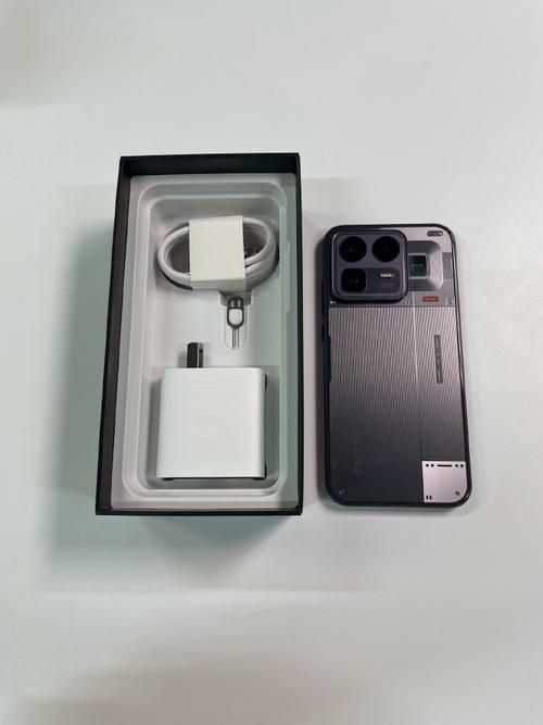 realme 8 5G - 5G长续航智能手机_资料手册-5 realme 8 5G - 5G长续航智能手机_资料手册-5