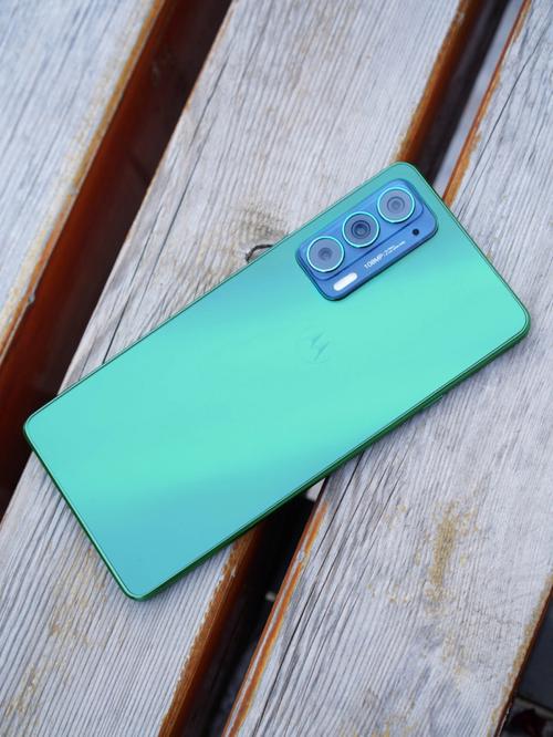 摩托罗拉 Motorola Edge 轻奢版 - 轻薄高刷智能手机_资料库-4