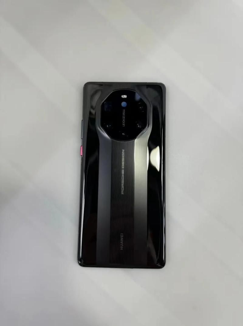华为 Mate 40 RS 保时捷设计 - 超感知影像旗舰手机_百科资料-5 华为 Mate 40 RS 保时捷设计 - 超感知影像旗舰手机_百科资料-5