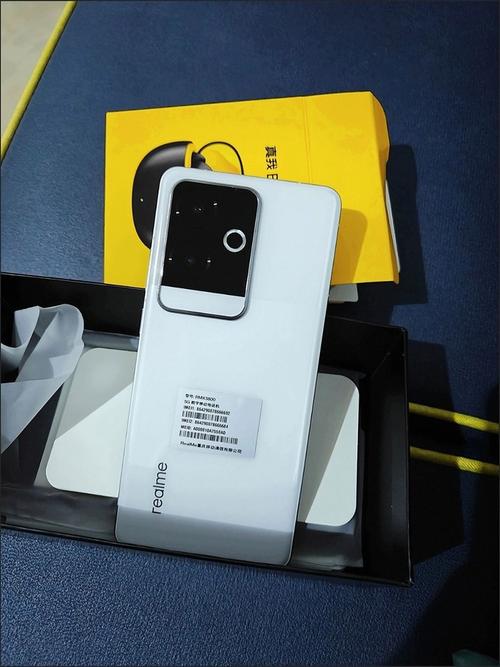realme GT6T - 性能旗舰智能手机_资料库-4