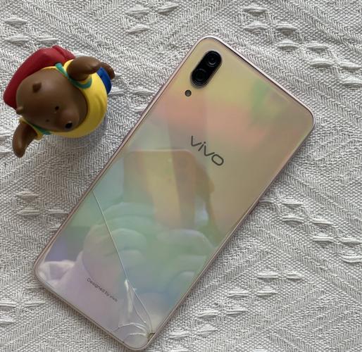 vivo X23幻彩版 - 光感美学时尚手机_资料库-4
