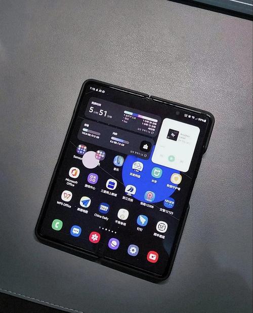 Galaxy Z Fold3 - 折叠屏旗舰智能手机_资料手册-5