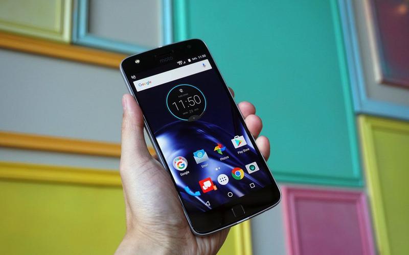 Moto Z Play - 模块化中端手机_资料手册-2 Moto Z Play - 模块化中端手机_资料手册-2