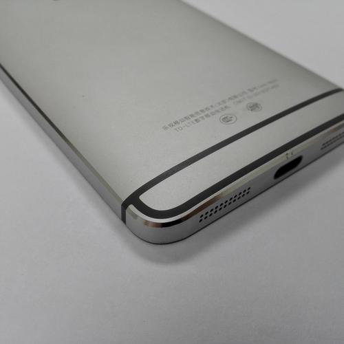 乐视超级手机 1 Pro - 超清大屏旗舰智能手机_资料大全-3 乐视超级手机 1 Pro - 超清大屏旗舰智能手机_资料大全-3