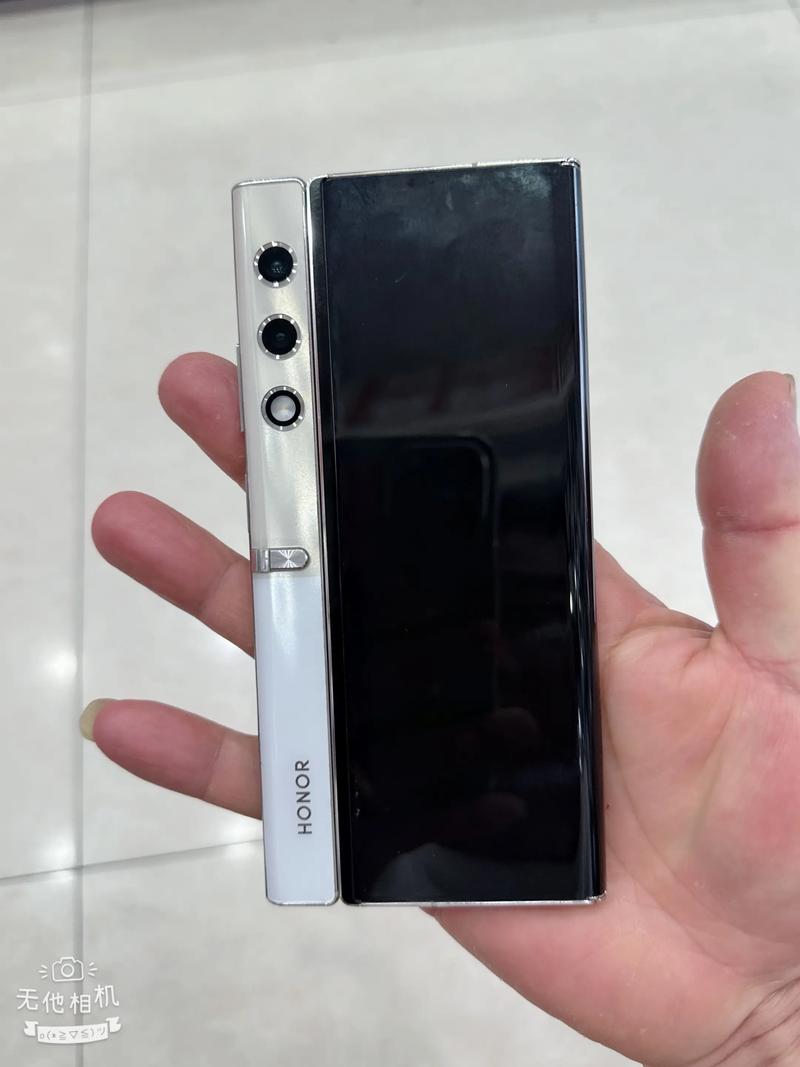 荣耀V Purse - 折叠屏时尚手机_百科资料-2