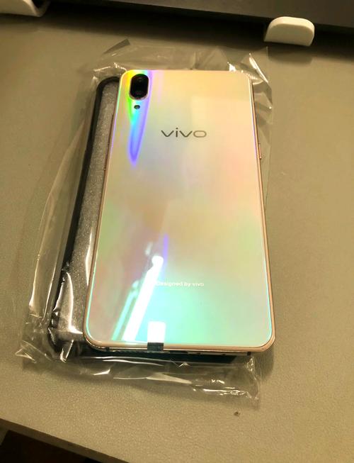 vivo X23幻彩版 – 光感美学时尚手机_资料库