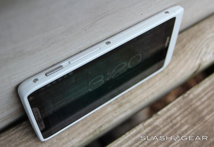 DROID RAZR M - 超薄便携智能手机_资料库-5