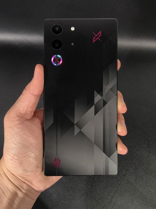 红魔10 Pro+ - 电竞游戏旗舰手机_百科资料-2