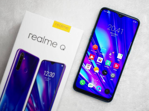 realme Q – 4800万四摄智能手机_百科资料