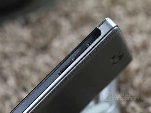 OPPO Find 3 (X905) - 纤薄拍照智能手机_资料库-2