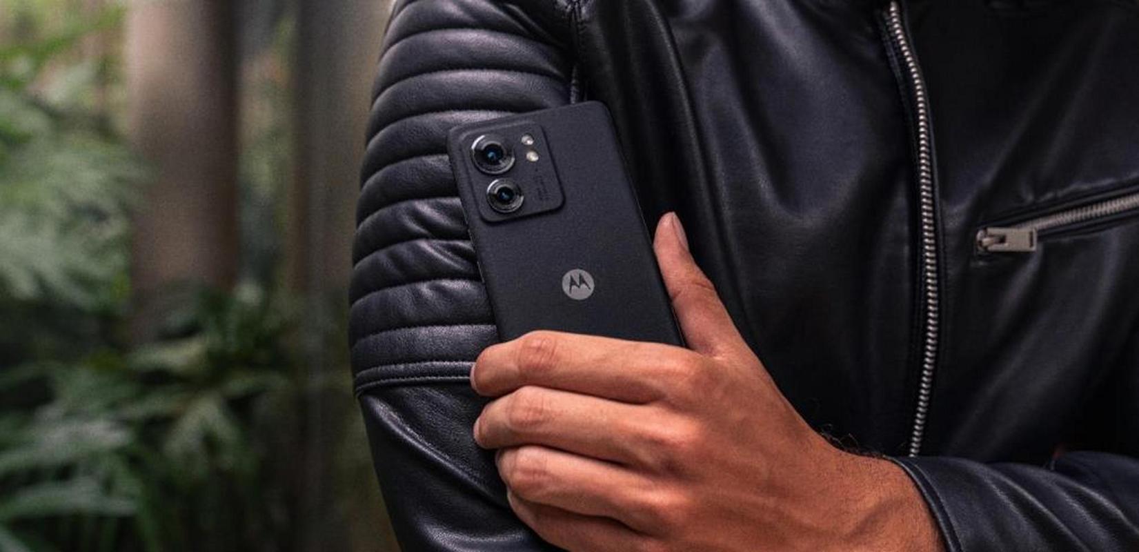 联想moto Edge 40 - 超清影像旗舰手机_资料手册-3