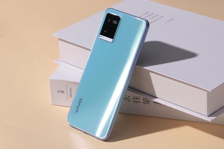 vivo Y32 - 长续航入门智能手机_百科资料-5