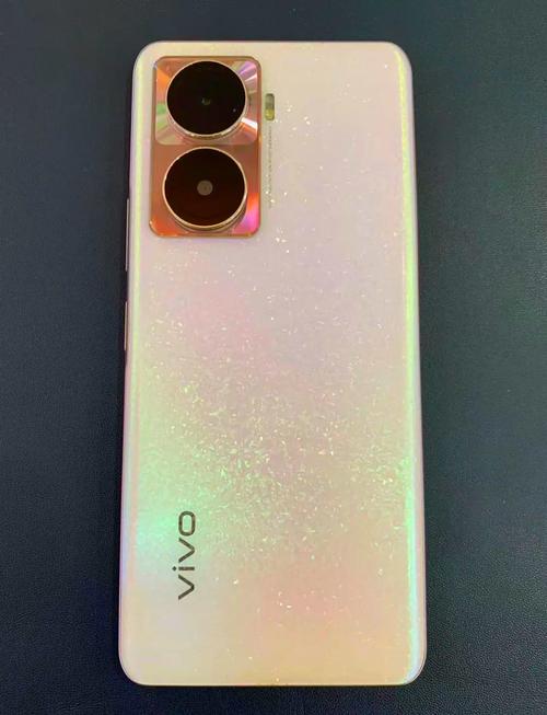 vivo Y77 - 超高刷游戏手机_百科资料-1