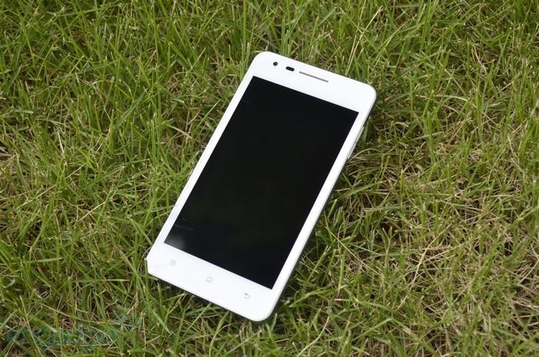 OPPO Finder - 超薄金属智能手机_资料库-4