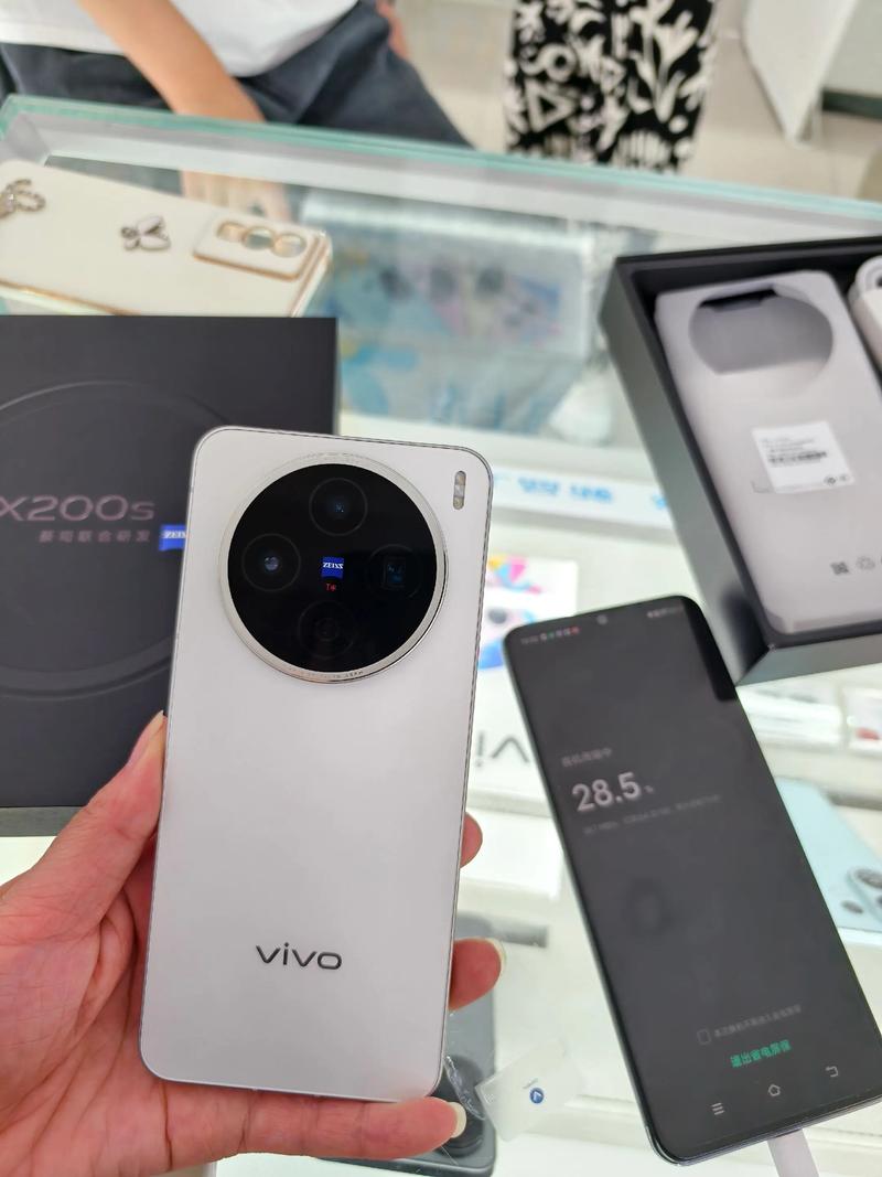 vivo 步步高vivo S3 - 时尚拍照手机_资料大全-4 vivo 步步高vivo S3 - 时尚拍照手机_资料大全-4